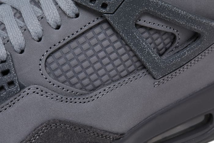 Air Jordan 4 Retro SE 'Wet Cement' image 3
