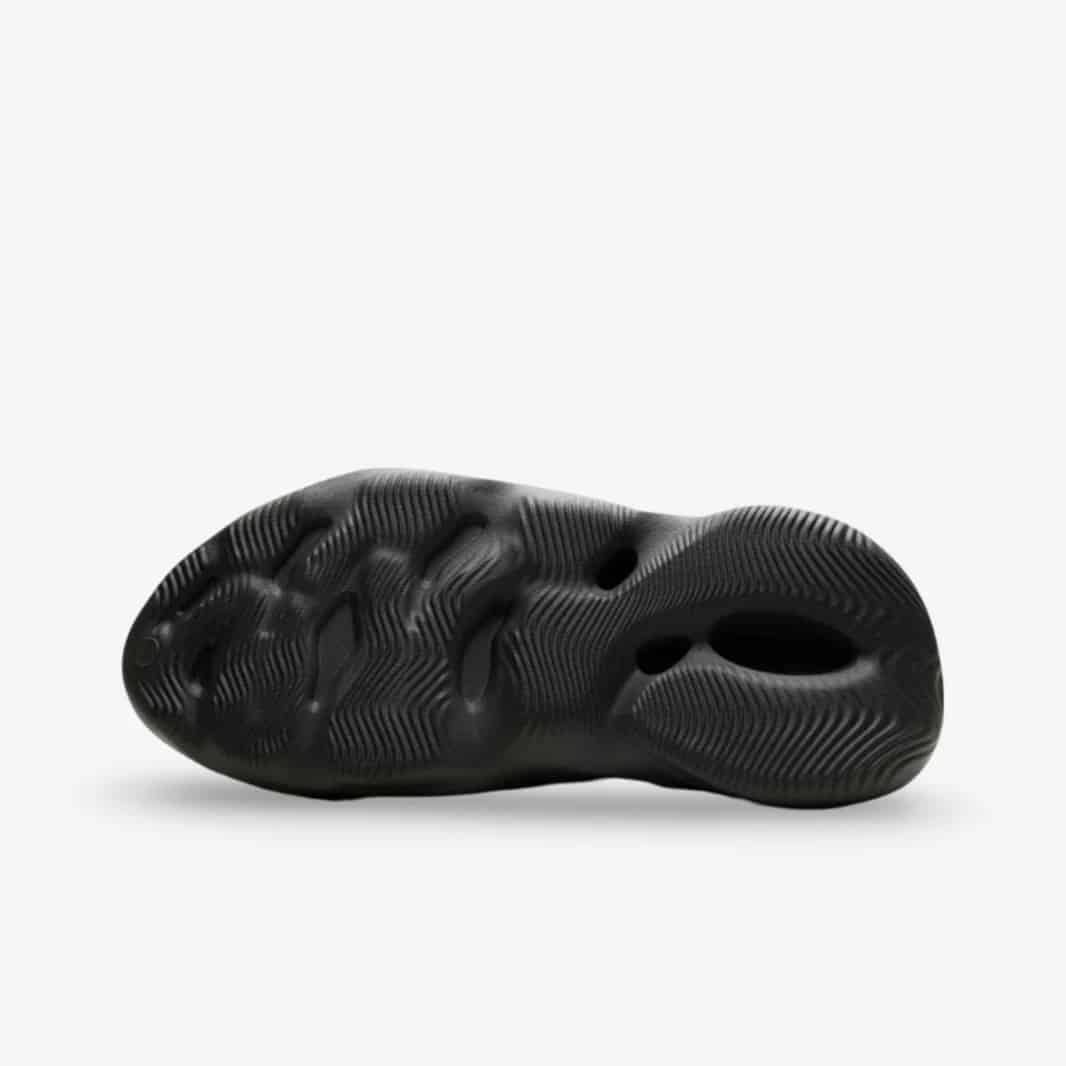 Yeezy Foam Runner 'Onyx' - 6.5 image