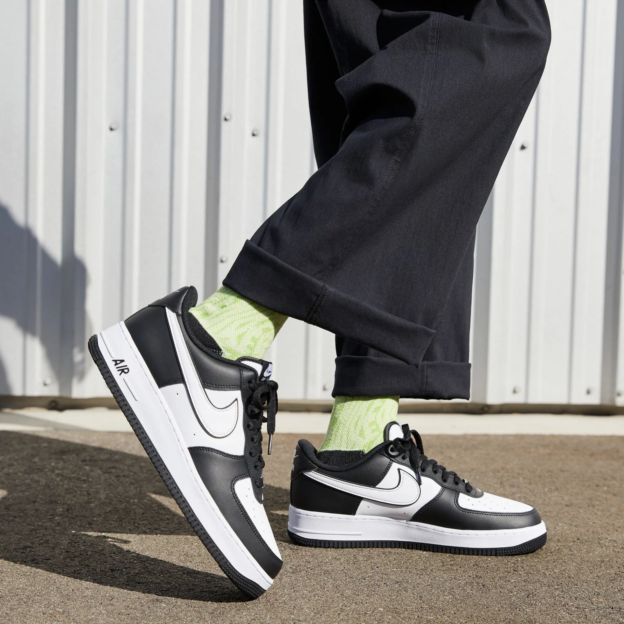 Men’s Nike sneakers