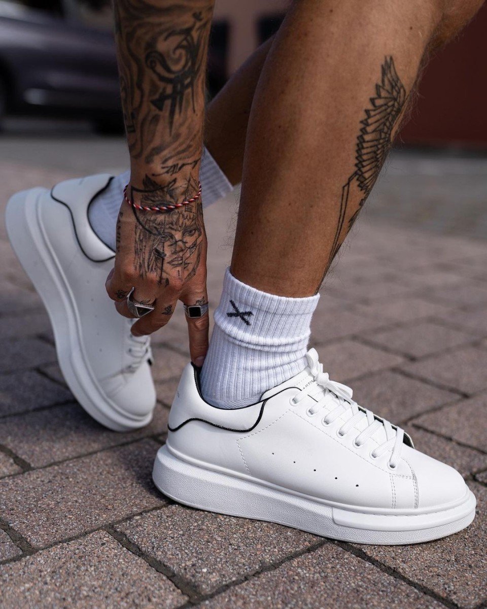 Men's sneakers